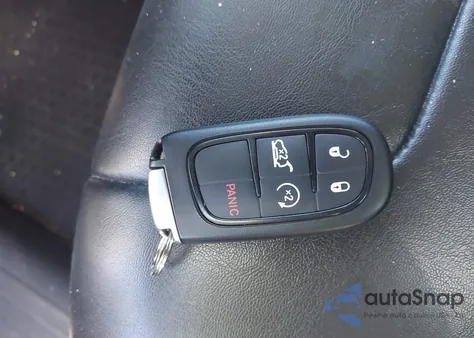 2019 Jeep Cherokee Trailhawk 4X4 from USA, damaged, VIN 1C4PJMBX1KD137229